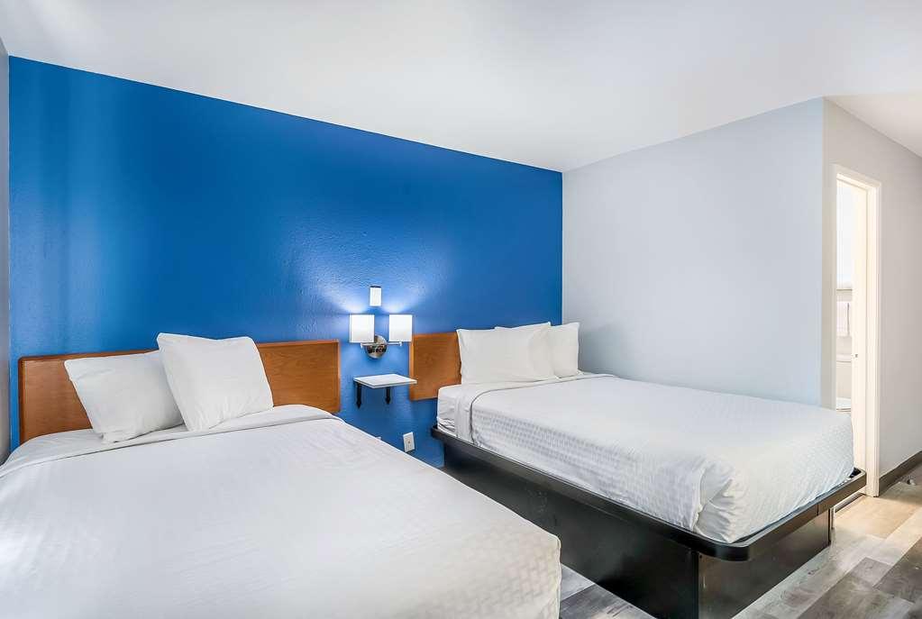 Americas Best Value Inn East Peoria Zimmer foto