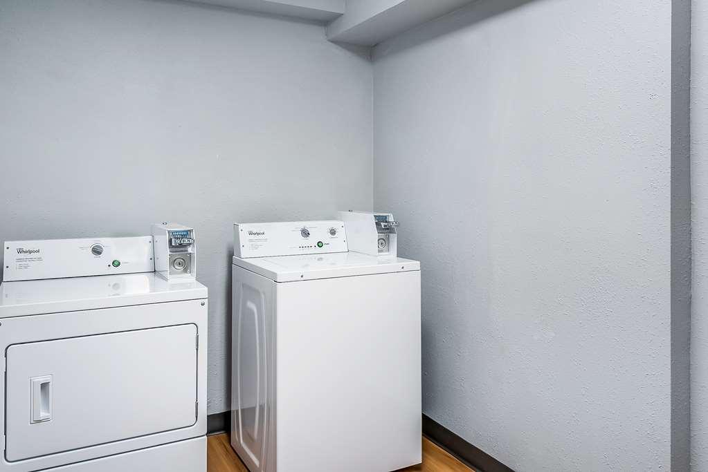 Americas Best Value Inn East Peoria Einrichtungen foto