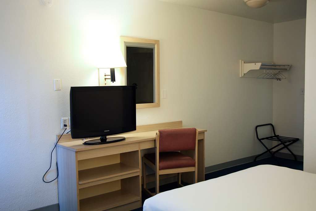 Americas Best Value Inn East Peoria Zimmer foto